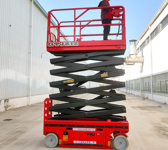 濮阳自行走移动式升降机